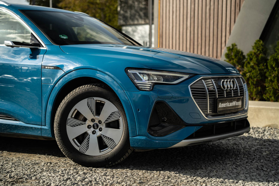 Продам Audi E-Tron SPORTBACK 2020 года в Черновцах