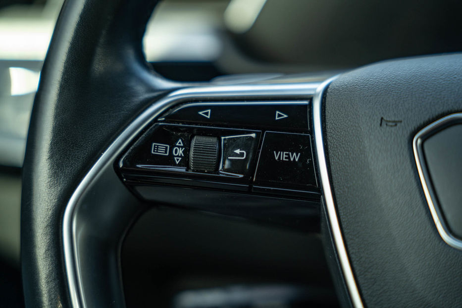 Продам Audi E-Tron SPORTBACK 2020 года в Черновцах