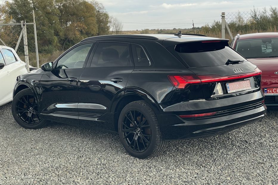 Продам Audi E-Tron 95квт авто у Львові 2021 года в Львове