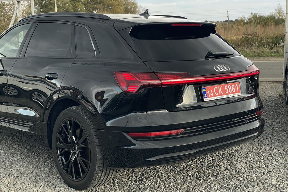 Продам Audi E-Tron 95квт авто у Львові 2021 года в Львове