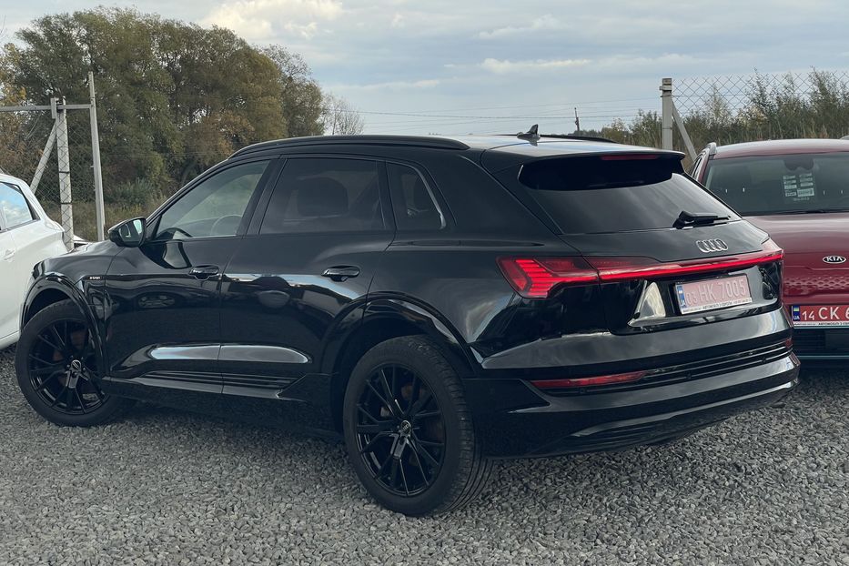 Продам Audi E-Tron 95квт авто у Львові 2021 года в Львове