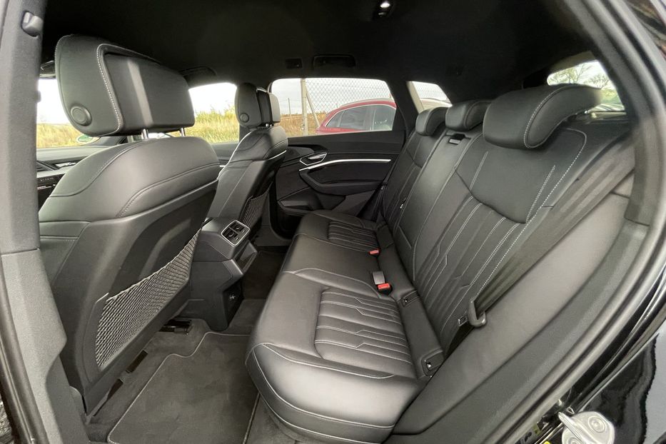 Продам Audi E-Tron 95квт авто у Львові 2021 года в Львове