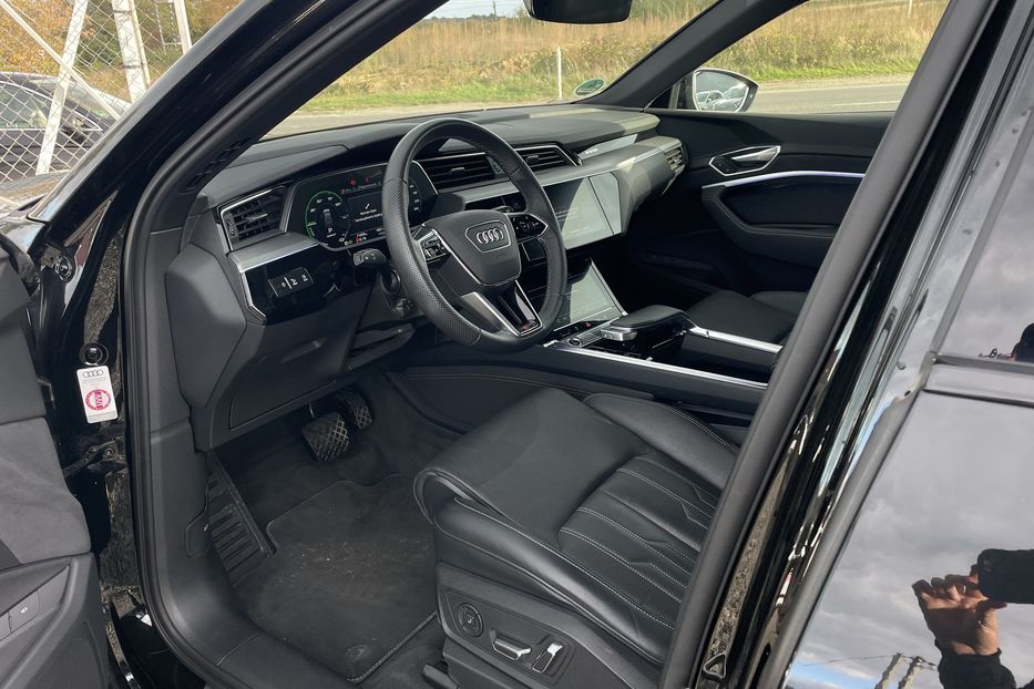 Продам Audi E-Tron 95квт авто у Львові 2021 года в Львове