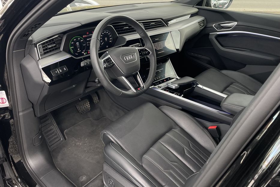 Продам Audi E-Tron 95квт авто у Львові 2021 года в Львове