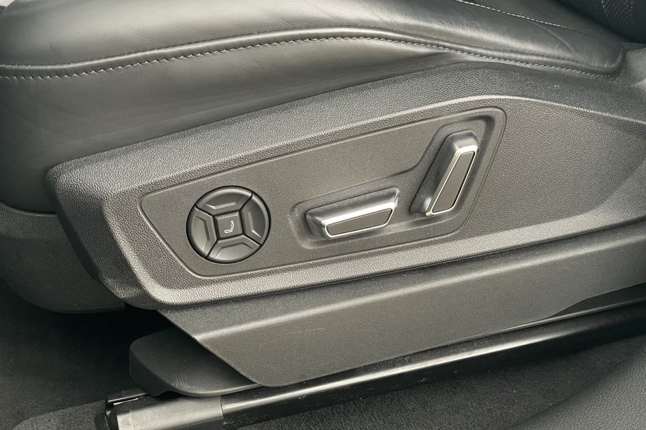 Продам Audi E-Tron 95квт авто у Львові 2021 года в Львове