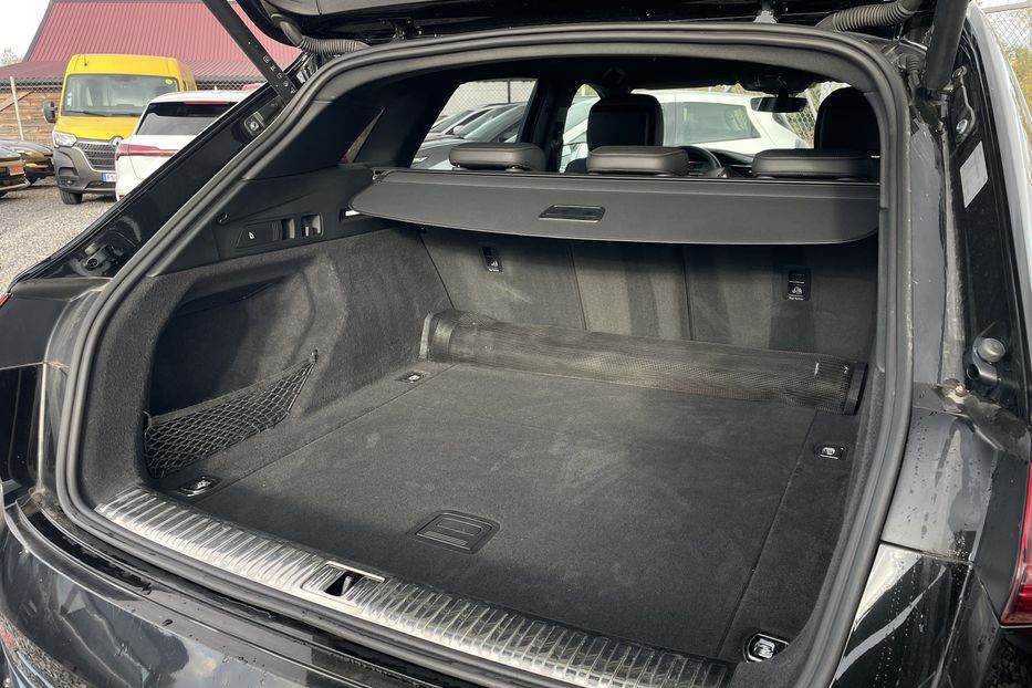 Продам Audi E-Tron 95квт авто у Львові 2021 года в Львове