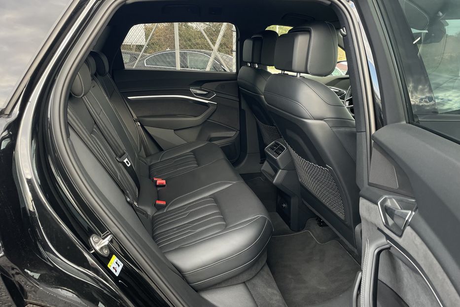 Продам Audi E-Tron 95квт авто у Львові 2021 года в Львове