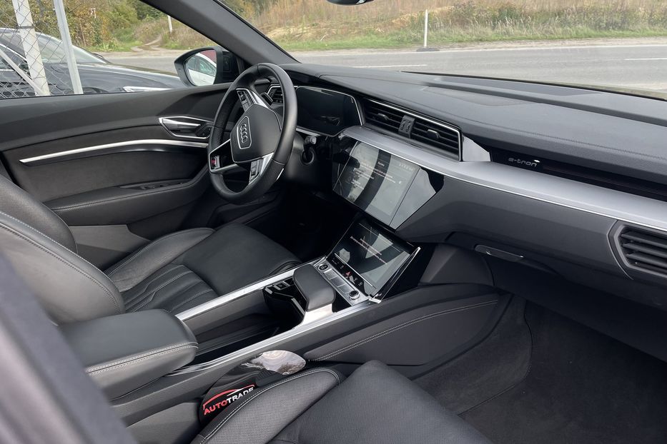 Продам Audi E-Tron 95квт авто у Львові 2021 года в Львове