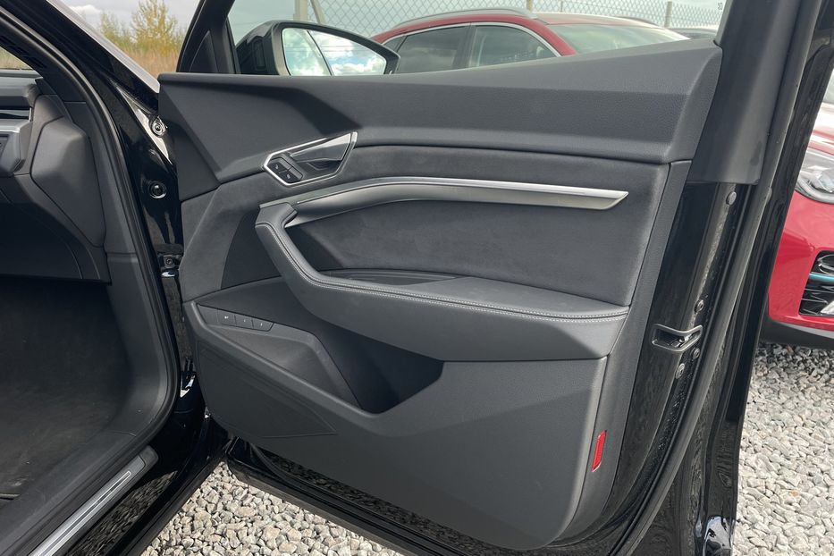 Продам Audi E-Tron 95квт авто у Львові 2021 года в Львове