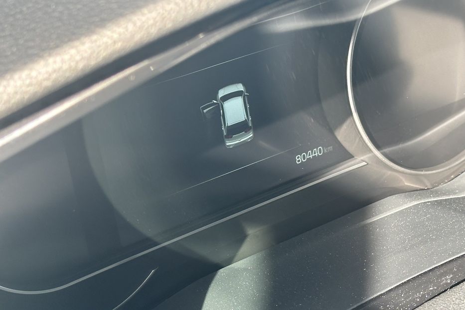 Продам Kia Niro 64квт авто в дорозі 2022 года в Львове