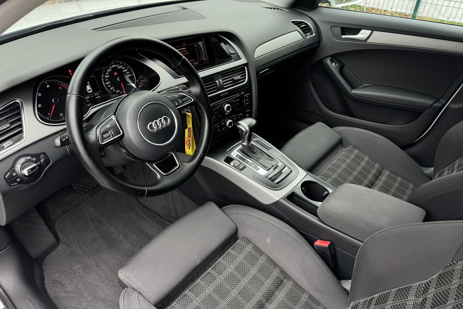 Продам Audi A4 (COMIS) 2012 года в г. Умань, Черкасская область