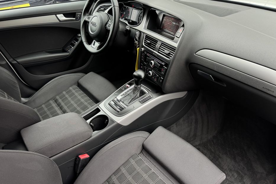 Продам Audi A4 (COMIS) 2012 года в г. Умань, Черкасская область