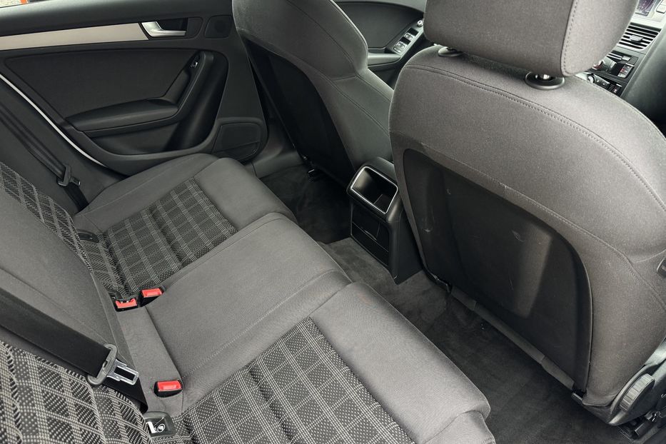 Продам Audi A4 (COMIS) 2012 года в г. Умань, Черкасская область