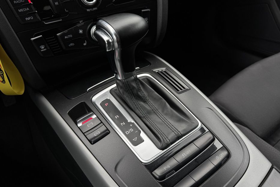 Продам Audi A4 (COMIS) 2012 года в г. Умань, Черкасская область