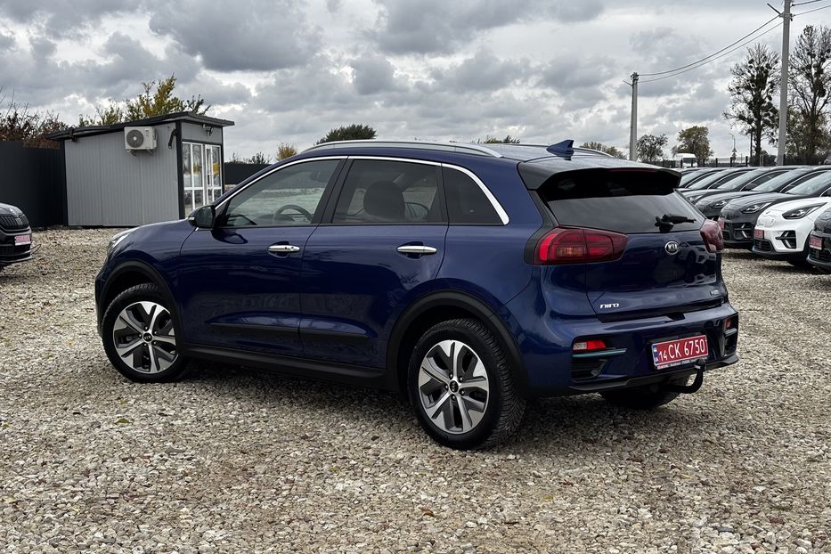 Продам Kia Niro 64квт авто у Львові 2021 года в Львове