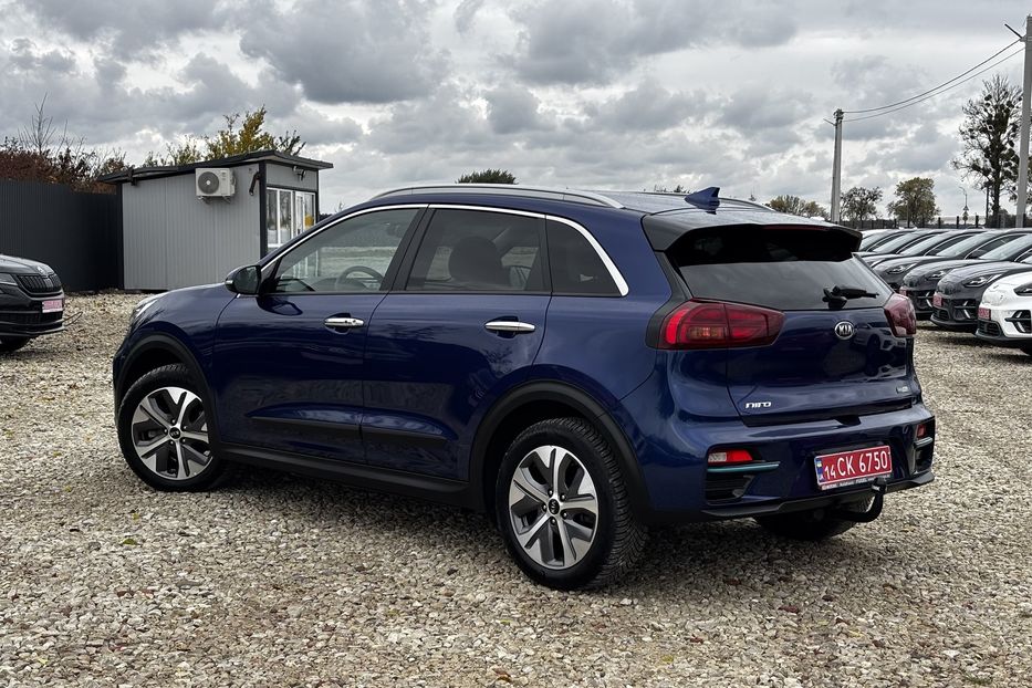 Продам Kia Niro 64квт авто у Львові 2021 года в Львове