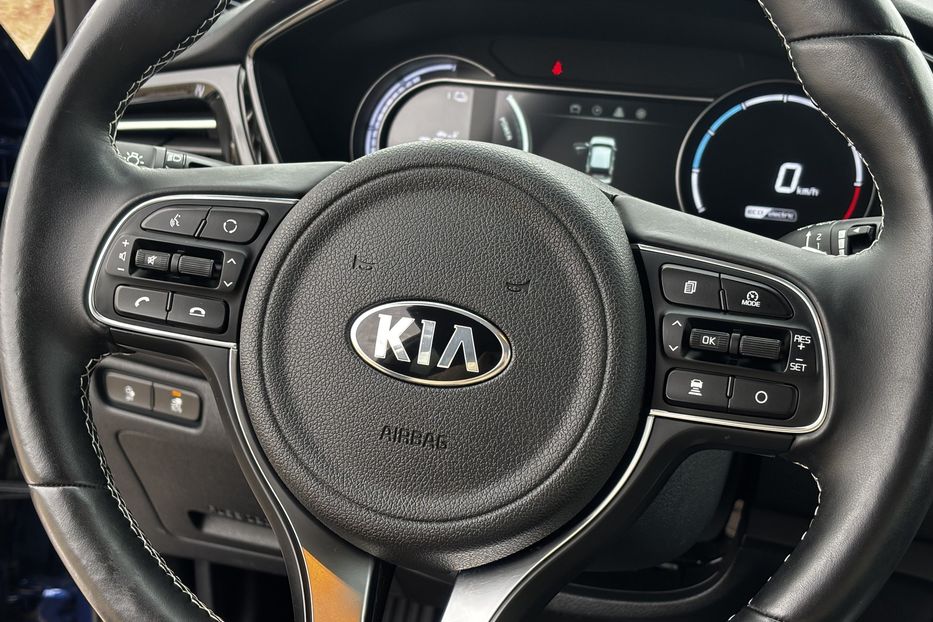 Продам Kia Niro 64квт авто у Львові 2021 года в Львове