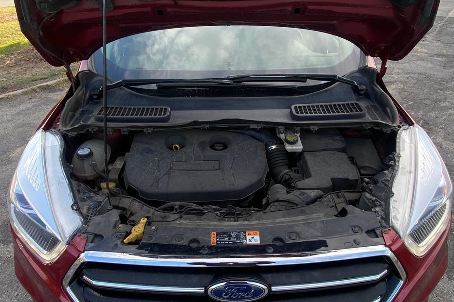 Продам Ford Escape 2016 года в Днепре