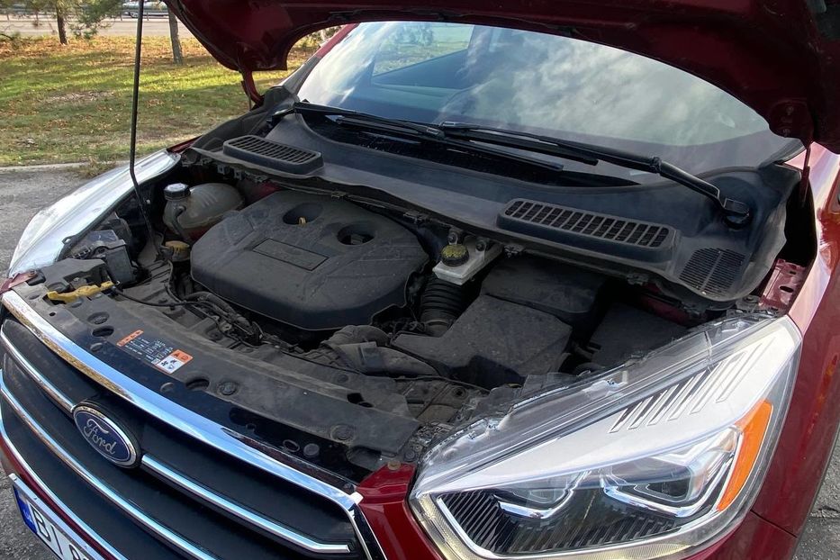 Продам Ford Escape 2016 года в Днепре
