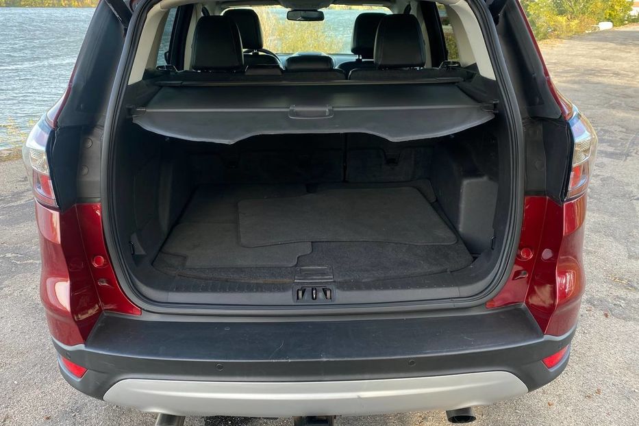 Продам Ford Escape 2016 года в Днепре