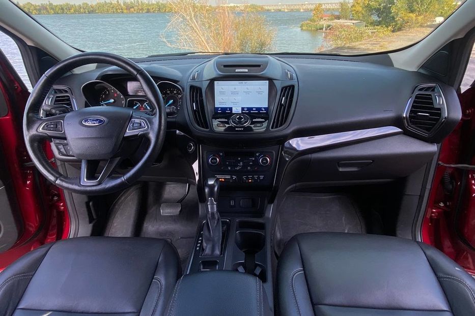 Продам Ford Escape 2016 года в Днепре