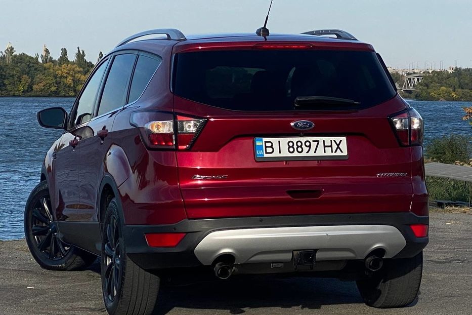Продам Ford Escape 2016 года в Днепре