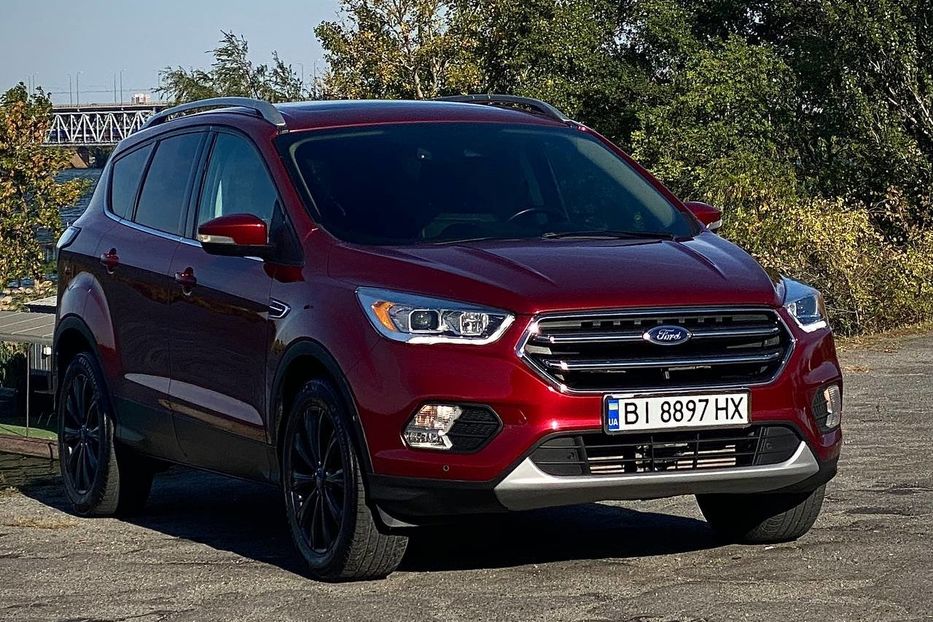 Продам Ford Escape 2016 года в Днепре
