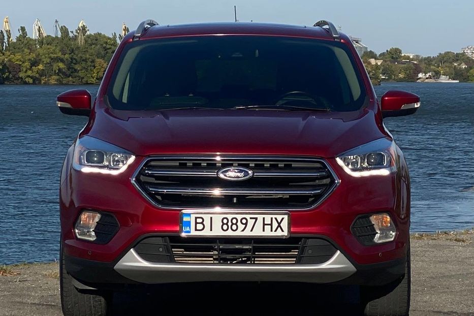 Продам Ford Escape 2016 года в Днепре