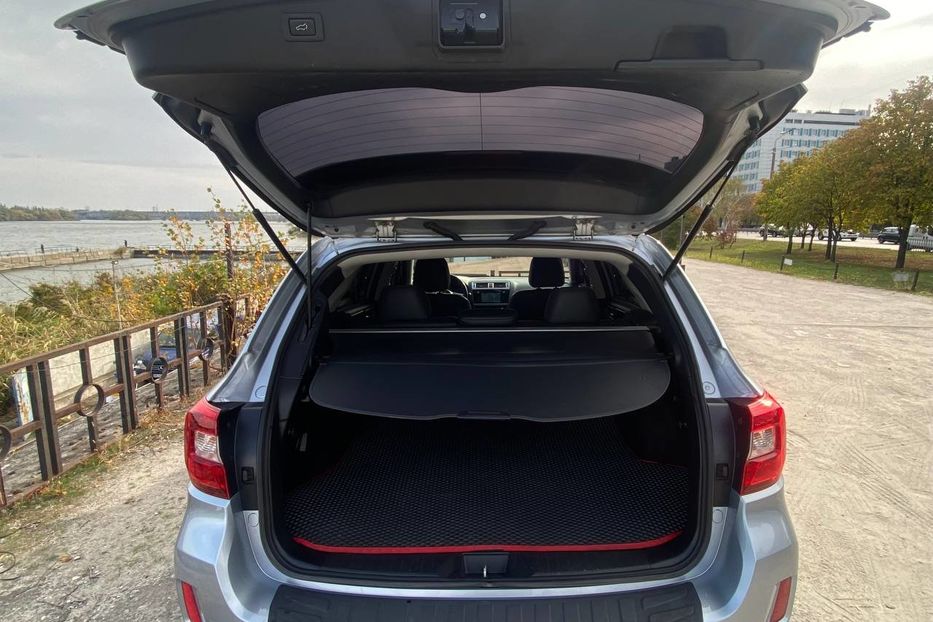 Продам Subaru Outback 2015 года в Днепре