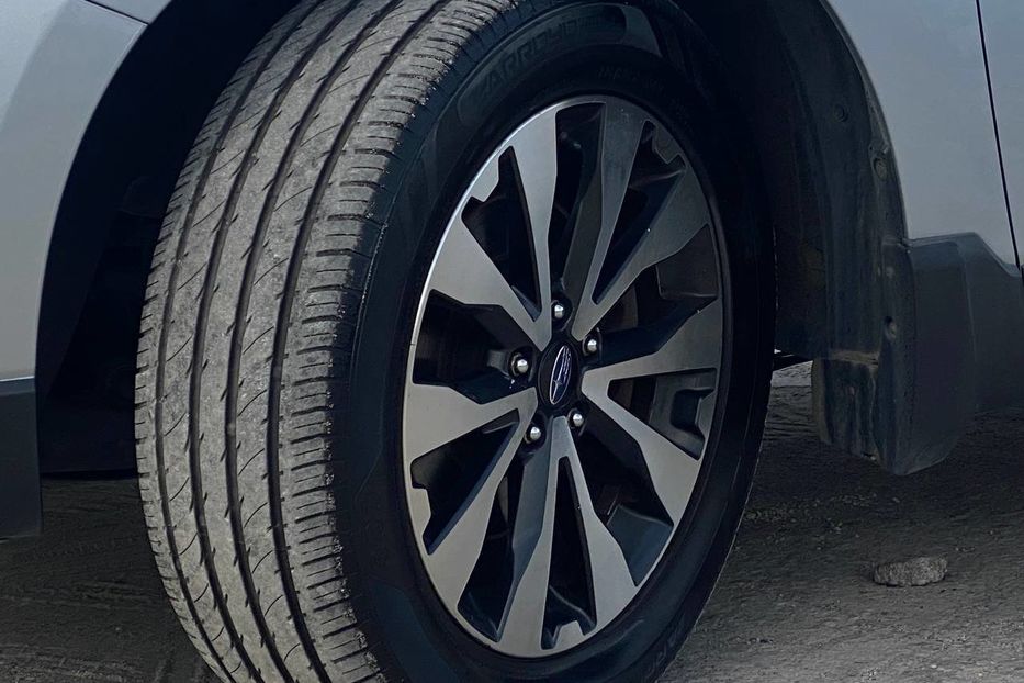 Продам Subaru Outback 2015 года в Днепре