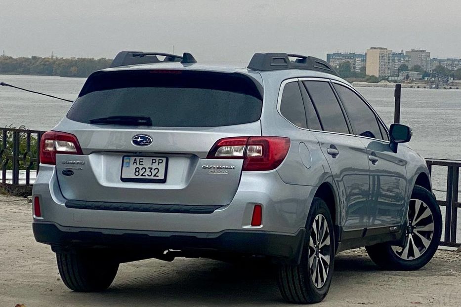 Продам Subaru Outback 2015 года в Днепре