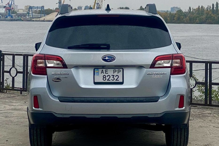 Продам Subaru Outback 2015 года в Днепре