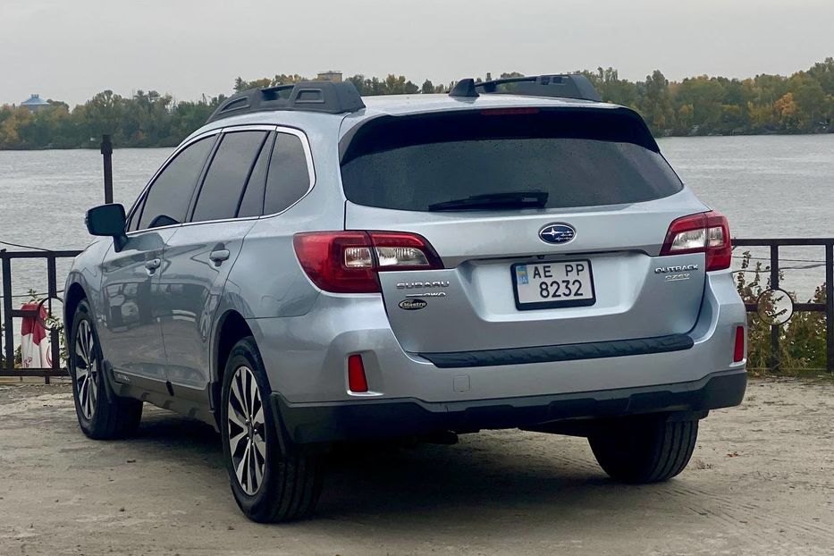 Продам Subaru Outback 2015 года в Днепре