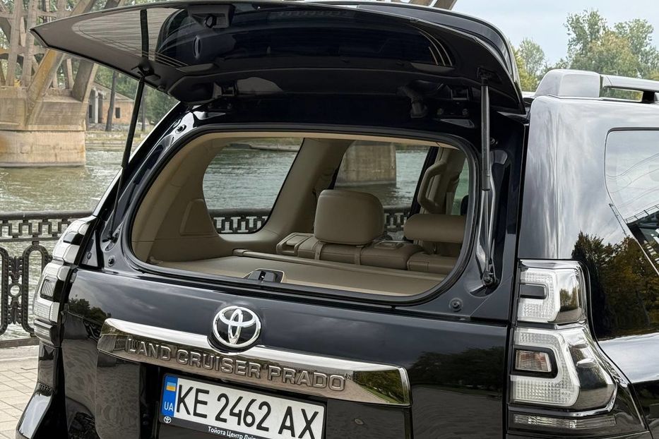 Продам Toyota Land Cruiser Prado 2020 года в Днепре