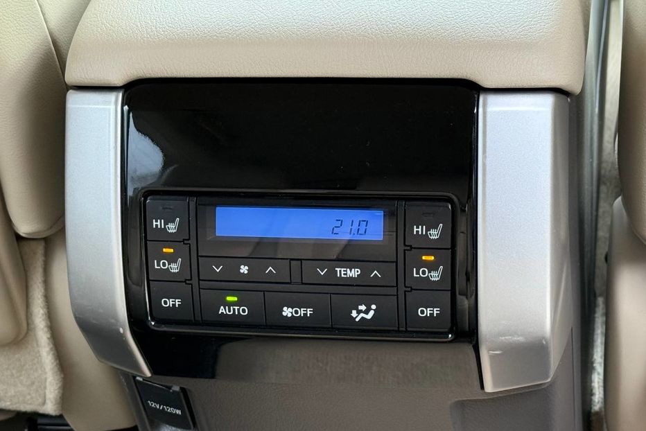 Продам Toyota Land Cruiser Prado 2020 года в Днепре
