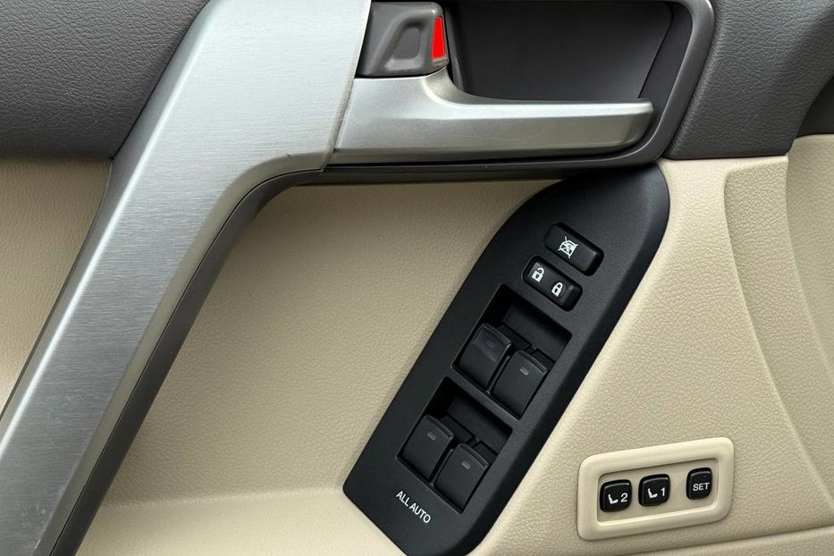 Продам Toyota Land Cruiser Prado 2020 года в Днепре