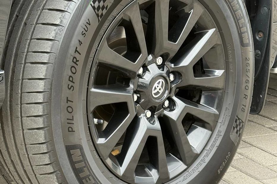 Продам Toyota Land Cruiser Prado 2020 года в Днепре