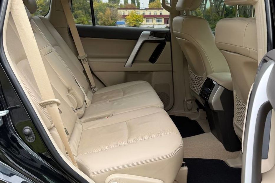 Продам Toyota Land Cruiser Prado 2020 года в Днепре
