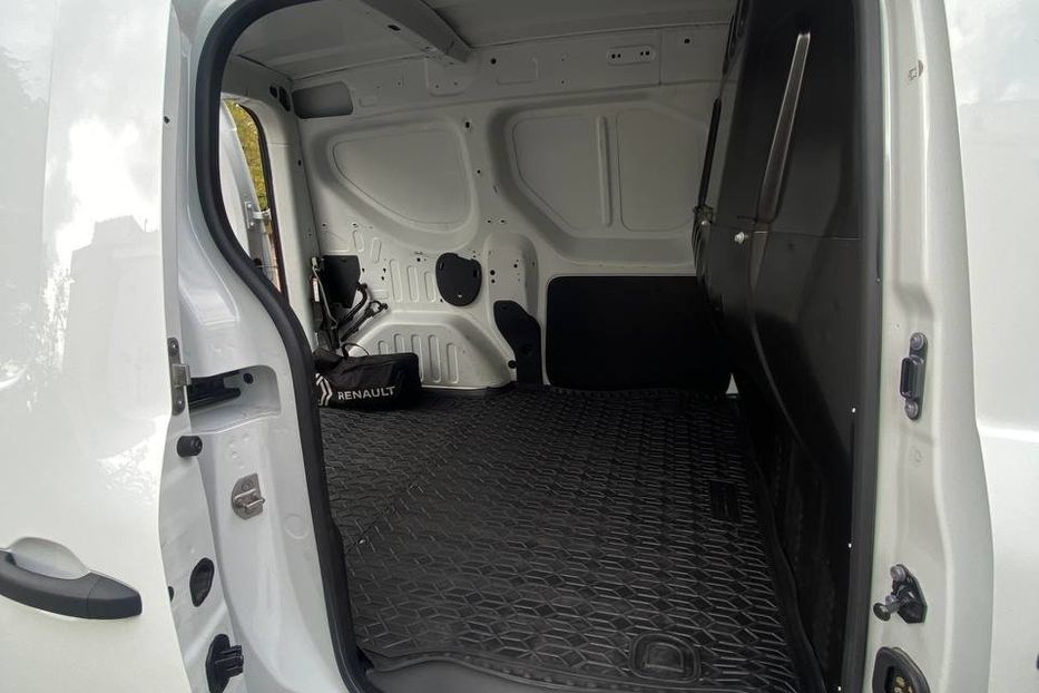 Продам Renault Express 2023 года в Днепре