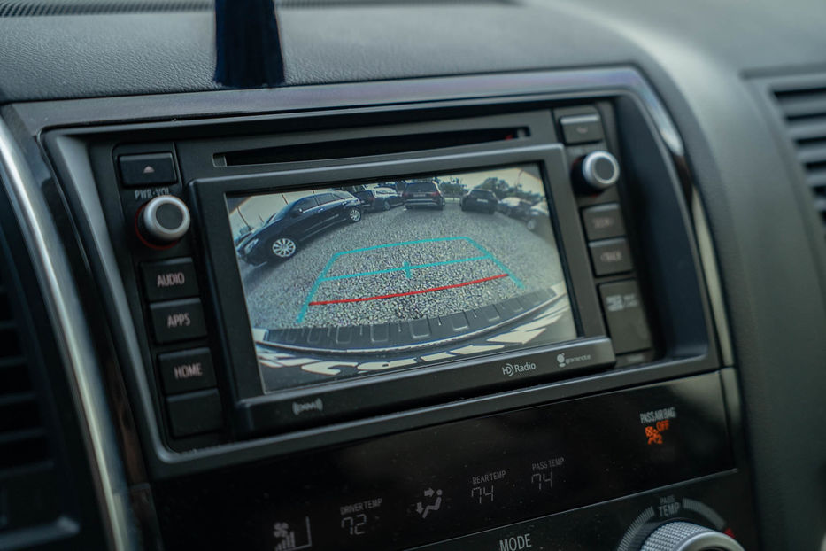 Продам Toyota Sequoia SR5 2018 года в Черновцах