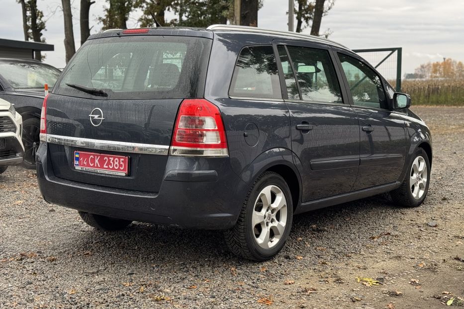 Продам Opel Zafira (COMIS) 7 місць  2009 года в г. Умань, Черкасская область