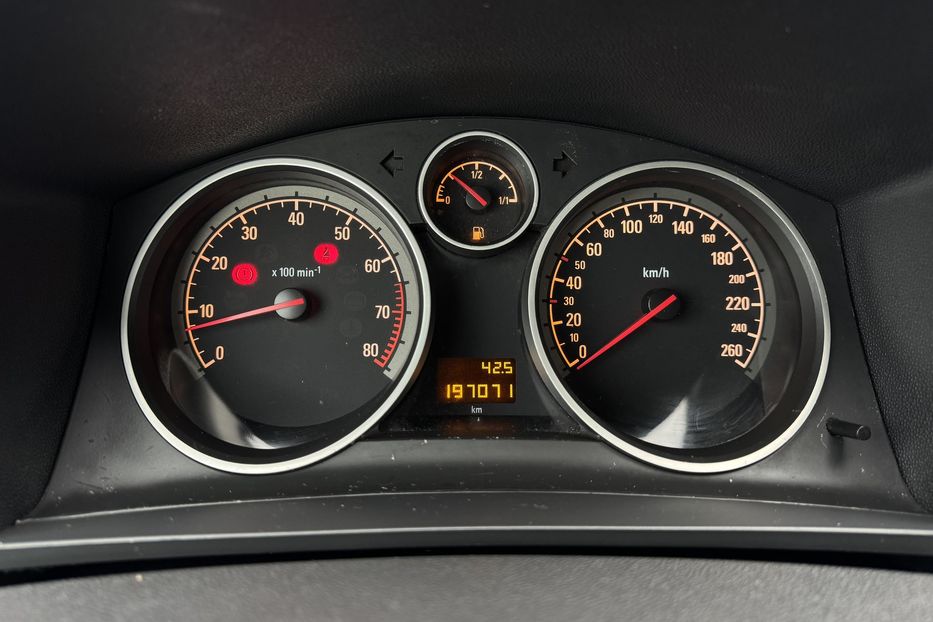 Продам Opel Zafira (COMIS) 7 місць  2009 года в г. Умань, Черкасская область
