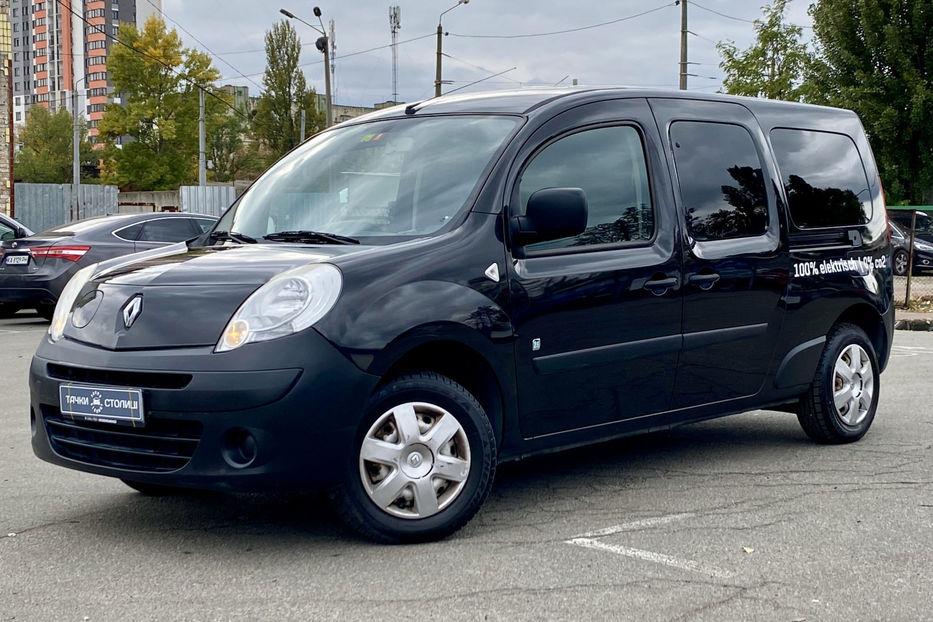 Продам Renault Kangoo пасс. 2012 года в Киеве