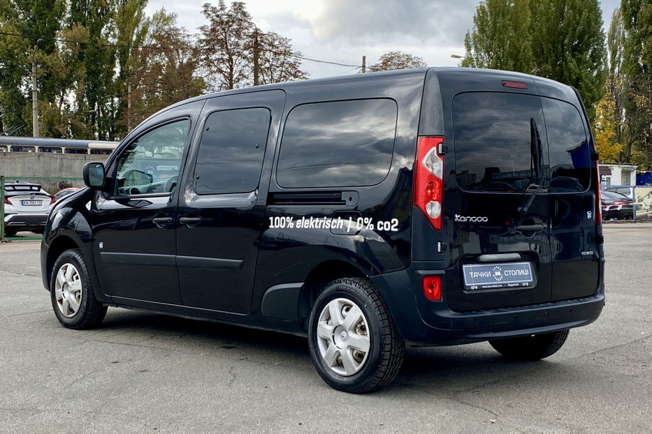 Продам Renault Kangoo пасс. 2012 года в Киеве