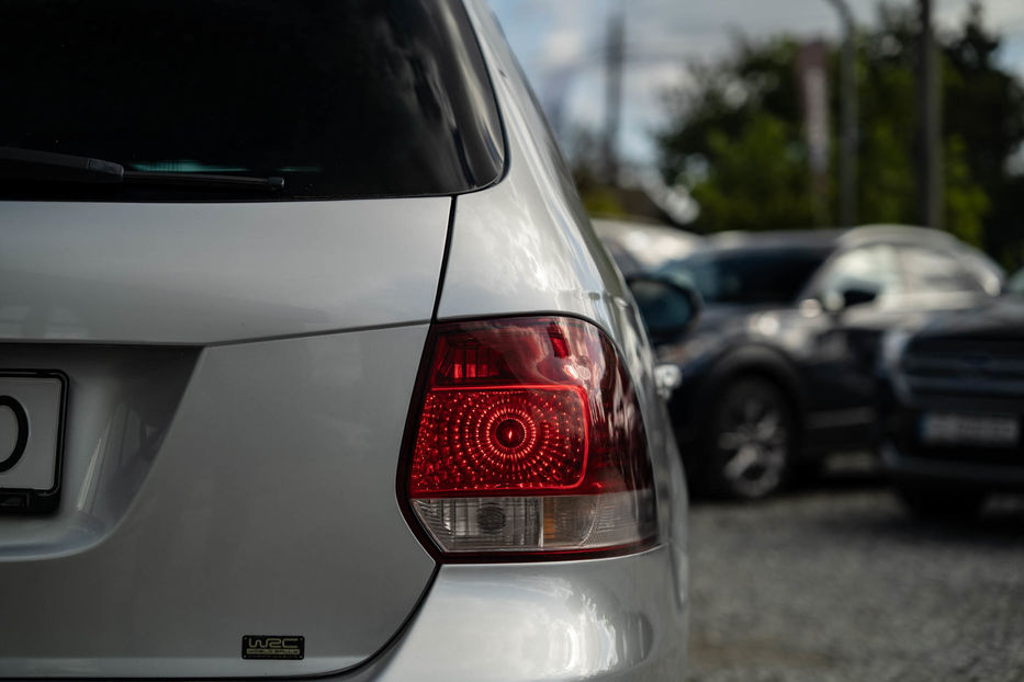 Продам Volkswagen Golf  VI 2011 года в Черновцах