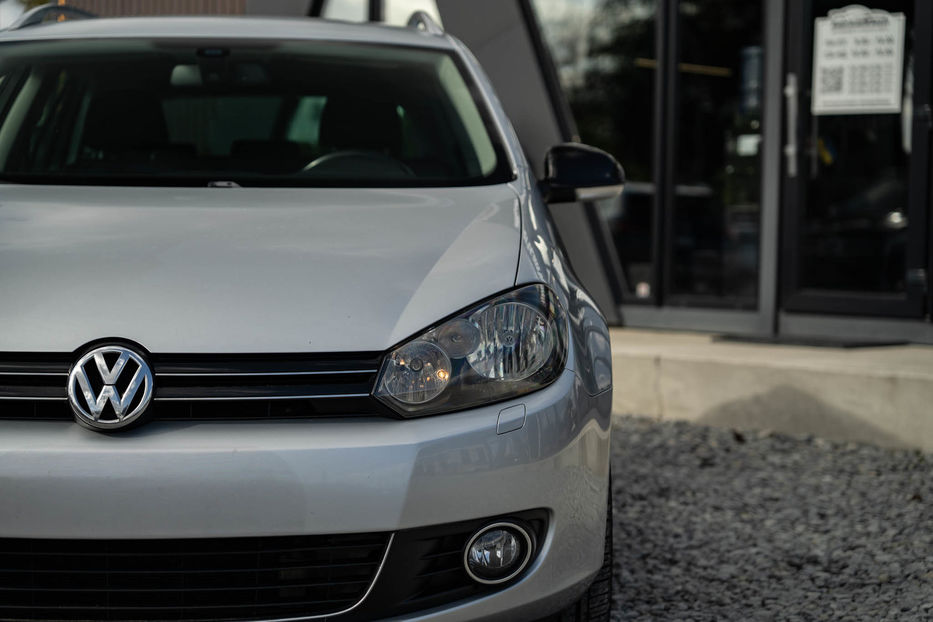 Продам Volkswagen Golf  VI 2011 года в Черновцах