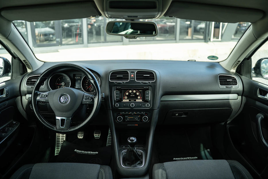 Продам Volkswagen Golf  VI 2011 года в Черновцах