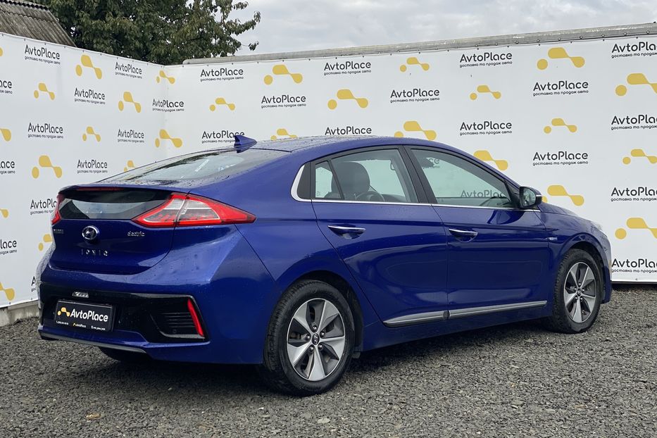 Продам Hyundai Ioniq 2018 года в Луцке