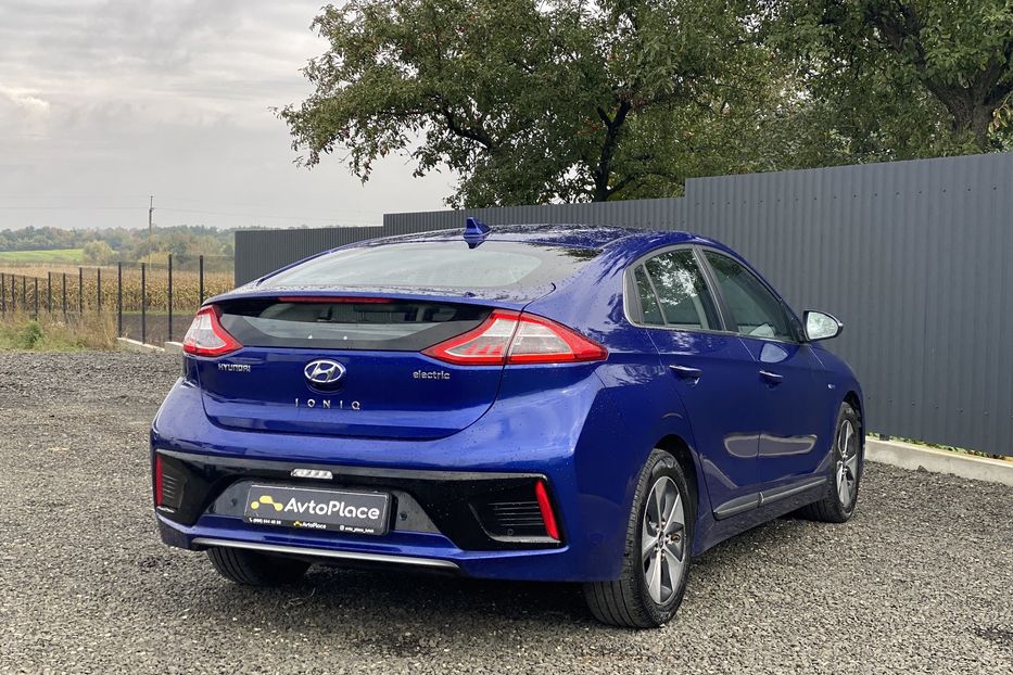 Продам Hyundai Ioniq 2018 года в Луцке