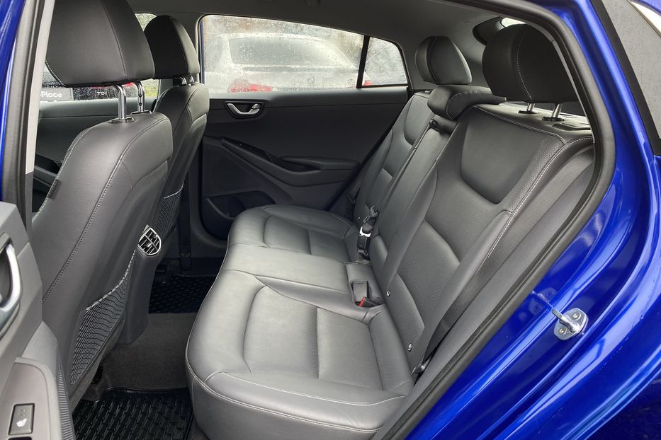 Продам Hyundai Ioniq 2018 года в Луцке